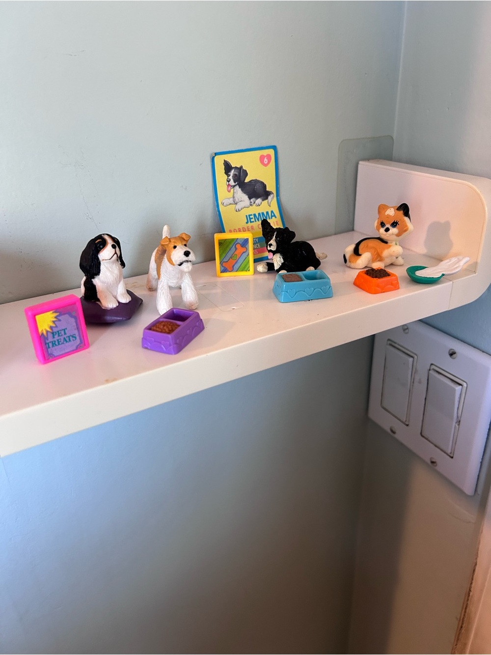 Puppy in my pocket and littlest pet shop lot
